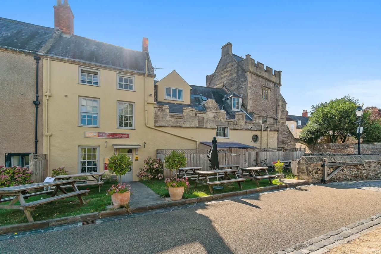 The Ancient Gatehouse & Rugantino Restaurant Wells Exterior foto